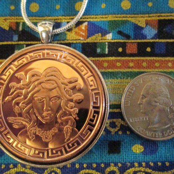 Medusa Sterling Silver 24 inch Chain Necklace - Picture 8 of 8